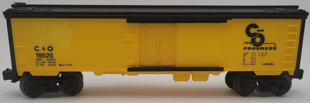 Lionel 6-19520 O Gauge CSX Reefer Car #19520 EX/Box