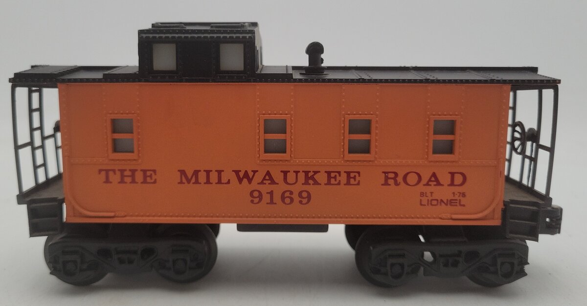 Lionel 6-9169 O Gauge Milwaukee Road Illuminated Caboose EX/Box