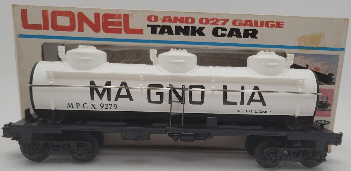 Lionel 6-9279 O Gauge Magnolia 3-Dome Tank Car EX/Box