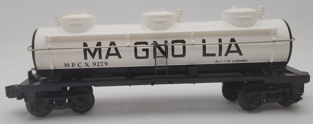 Lionel 6-9279 O Gauge Magnolia 3-Dome Tank Car EX/Box