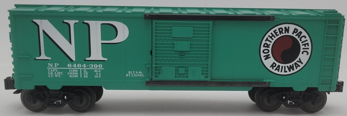 Lionel 6-19284 O Gauge Northern Pacific 6464 Boxcar #6464-396 EX/Box