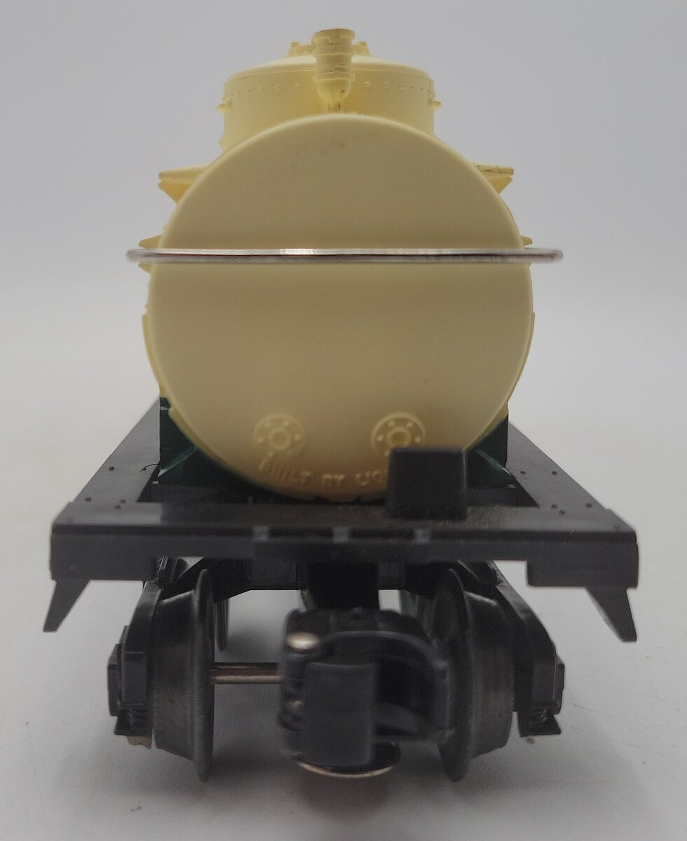 Lionel 6-9148 O Gauge DuPont Triple Dome Tank Car #9148 VG/Box