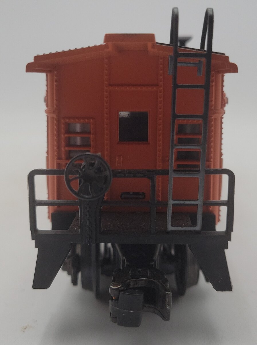 Lionel 6-9269 O Milwaukee Road Bay Window Caboose EX