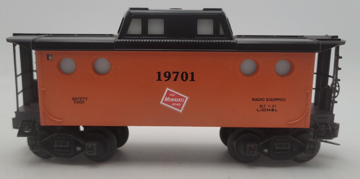 Lionel 6-19701 O Gauge Milwaukee Road N5C Porthole Caboose #19701 EX/Box