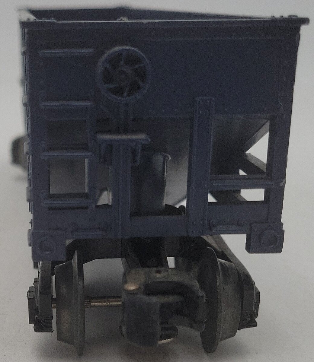 Lionel 6-9038 O Gauge Chessie Short 2-Bay Hopper Car #9038 VG