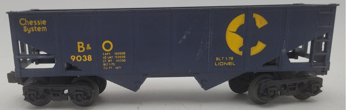 Lionel 6-9038 O Gauge Chessie Short 2-Bay Hopper Car #9038 VG