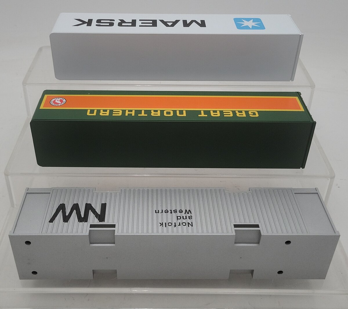 Lionel 6-12805 O and 027 Evergreen/Maersk/APL Intermodal Containers (Set of 3) EX/Box