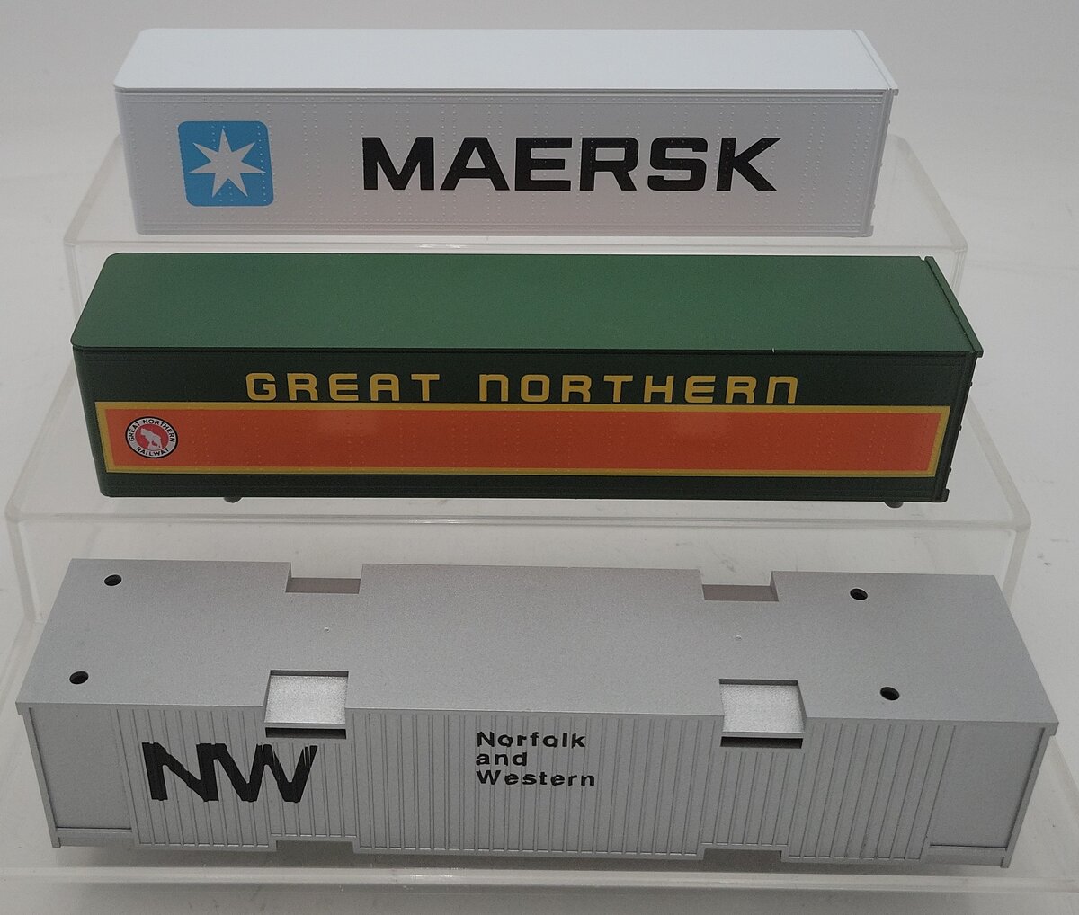 Lionel 6-12805 O and 027 Evergreen/Maersk/APL Intermodal Containers (Set of 3) EX/Box