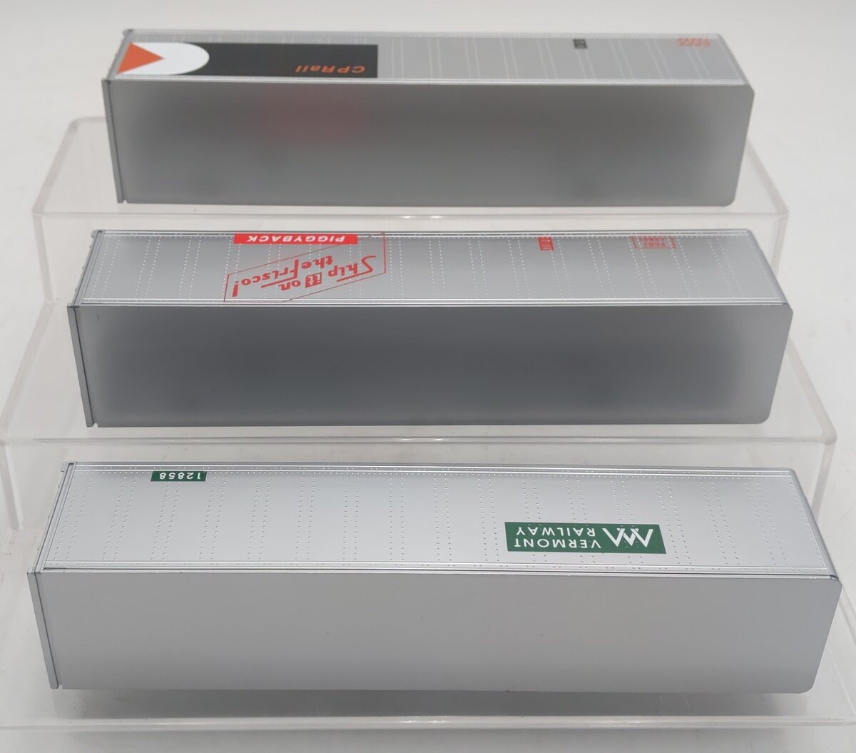 Lionel 6-12855 O / O27 Gauge Intermodal Containers (Set of 3) EX/Box