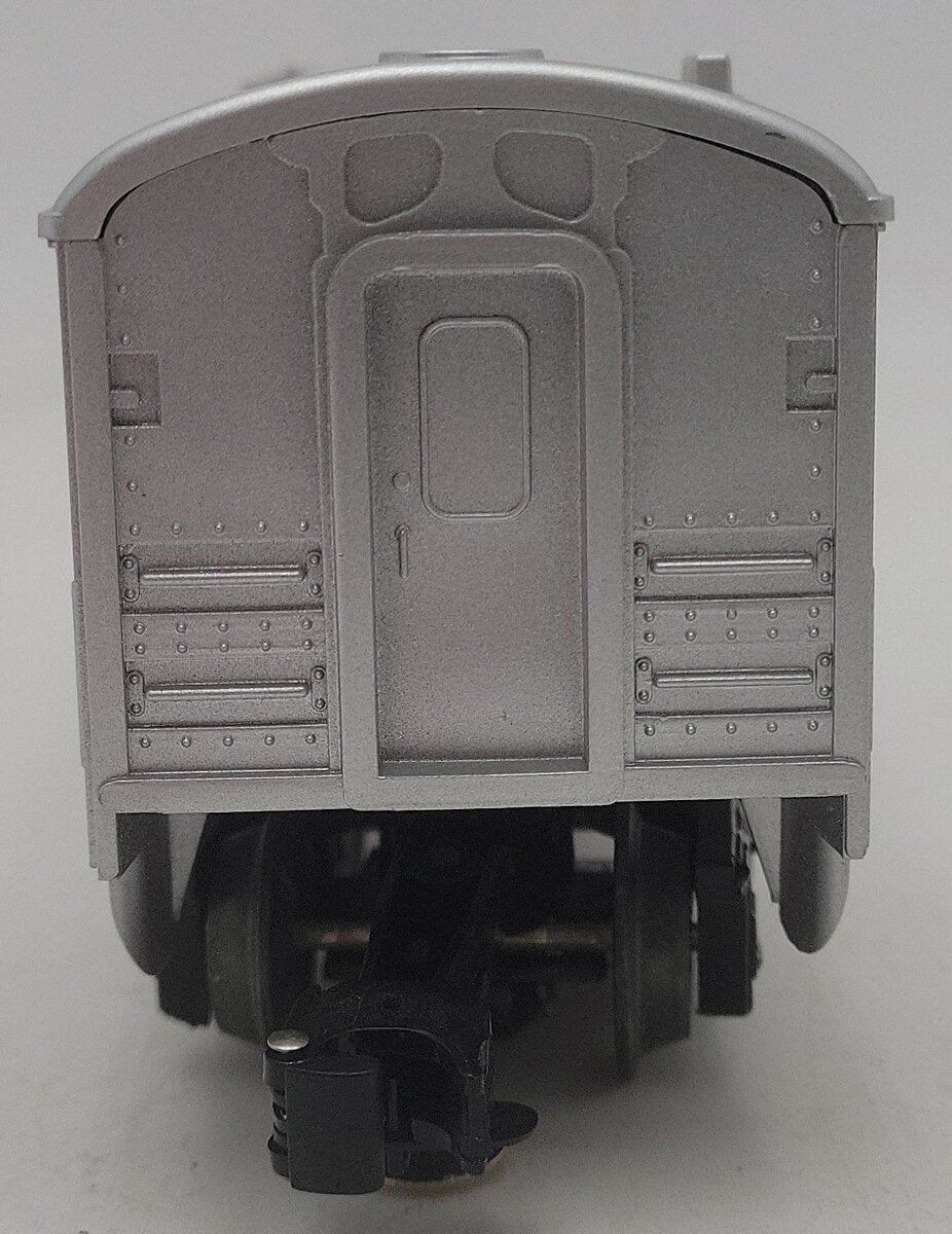 Lionel 6-6411 O Gauge Amtrak Illuminated Passenger Car #6411 EX/Box