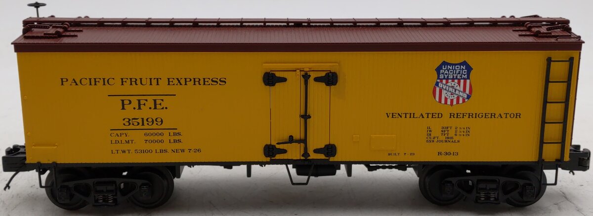 MTH 20-94308 O Gauge Union Pacific Fruit Express Woodsided Refrigerator #35199 EX/Box