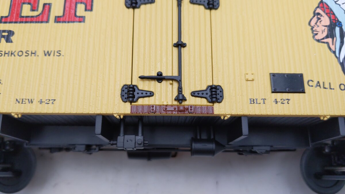 MTH 20-94311 O Gauge Chief Beer 36' Wood Reefer #370896 EX/Box