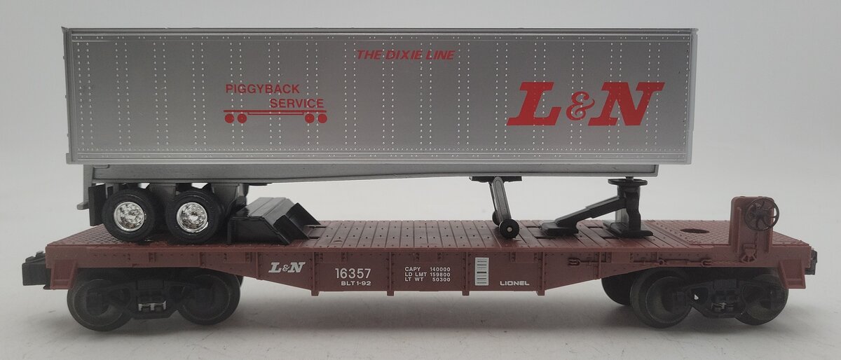 Lionel 6-16357 O Gauge Louisville and Nashville Flatcar w/Trailer EX/Box