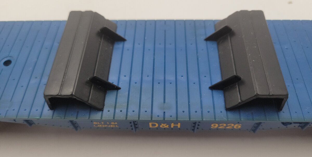 Lionel 6-9226 O Gauge Delaware and Hudson Flatcar with 2 Trailers EX/Box
