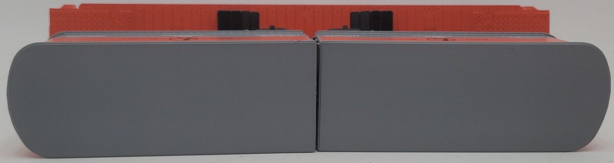 Lionel 6-52187 O Gauge Madison Hardware Flatcar w/ Piggyback Vans EX/Box