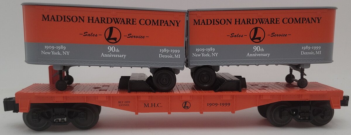 Lionel 6-52187 O Gauge Madison Hardware Flatcar w/ Piggyback Vans EX/Box