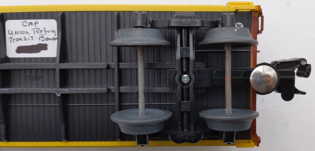 Crown Model Products O Gauge Union Refrigerator Transit Reefer Car #24250 EX