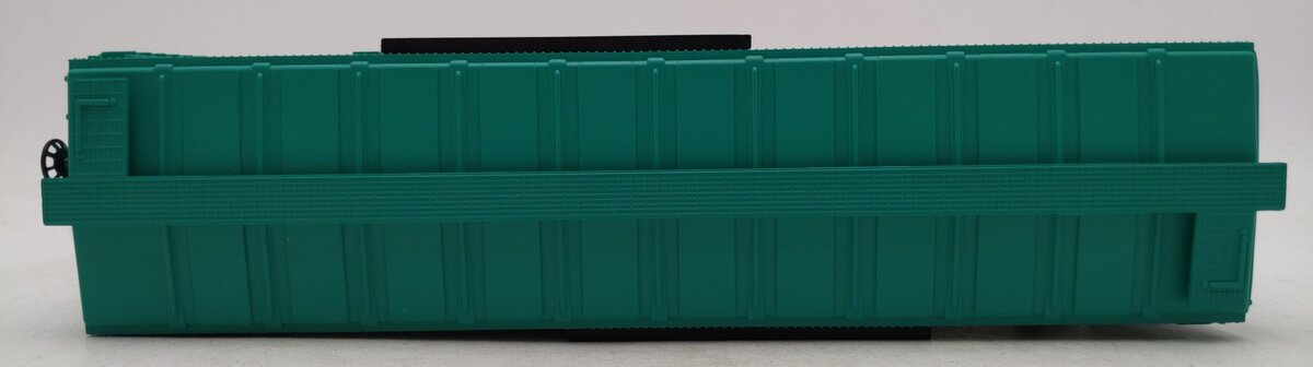 Lionel 6-17225 O Gauge Penn Central Scale-Size Boxcar #9464-297 LN/Box