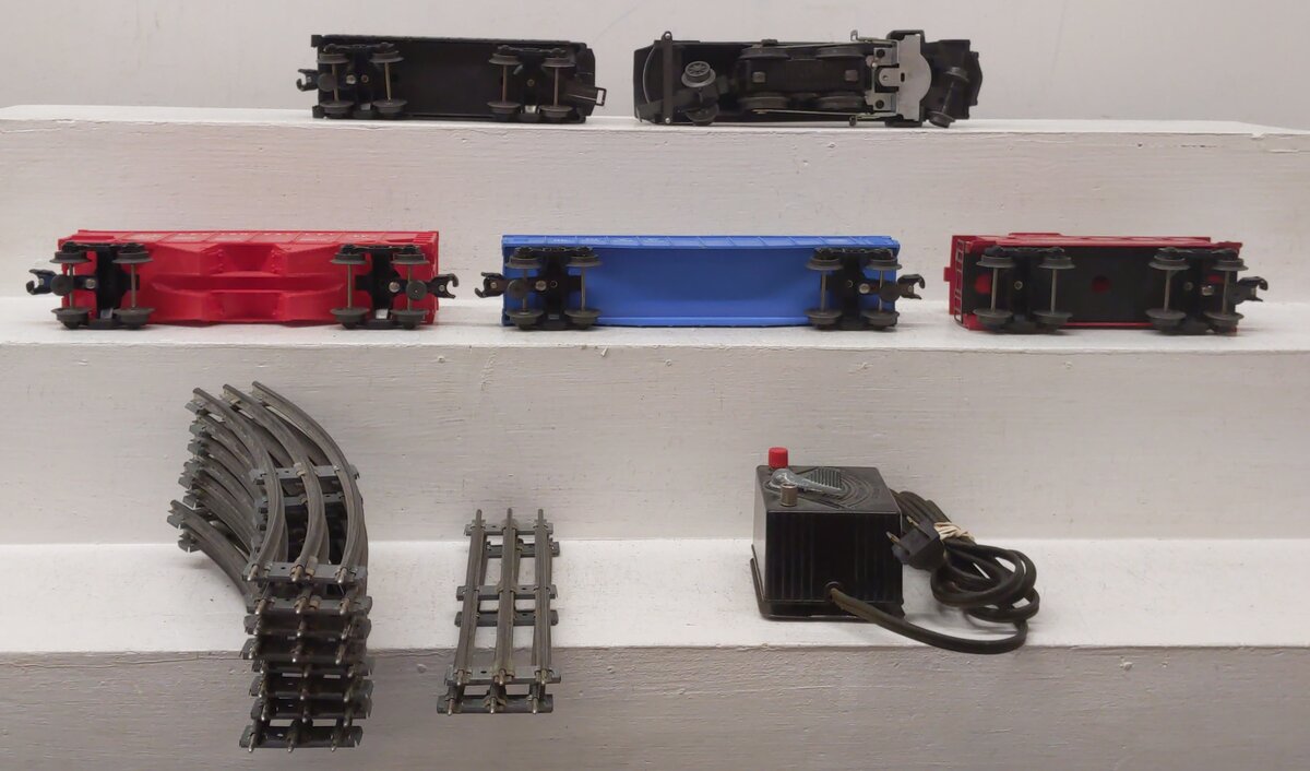 Lionel 1609 Vintage O 246 Steam Freight Set w/1130T, 6162-25, 6057 & 1016/Box