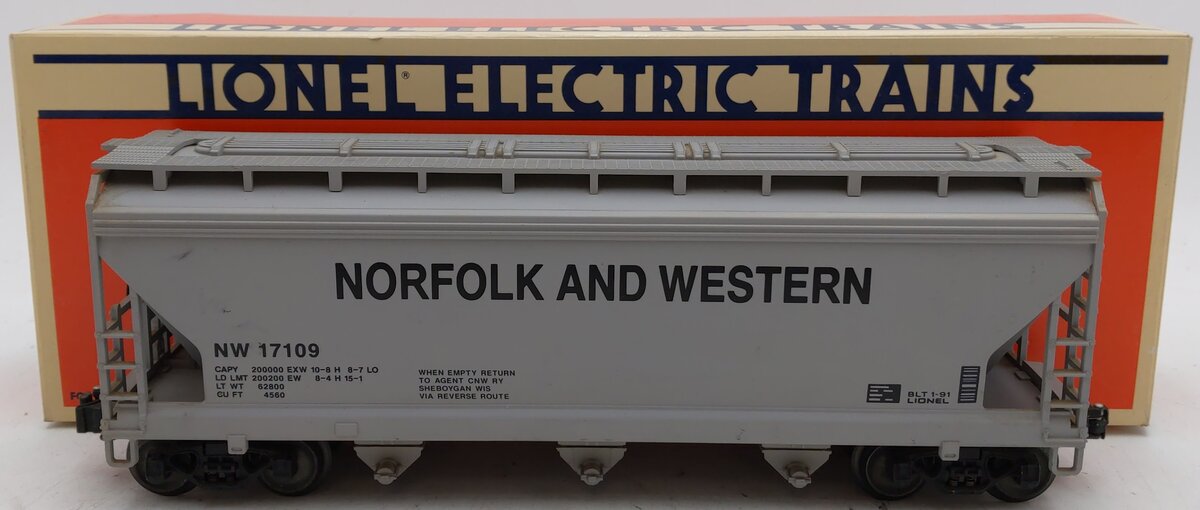 Lionel 6-17109 O Gauge Norfolk & Western Centerflow 3-Bay Hopper #17109 EX/Box