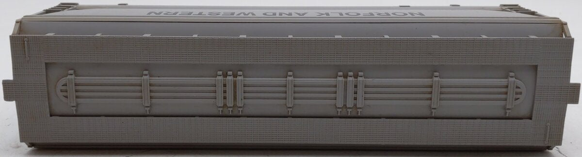 Lionel 6-17109 O Gauge Norfolk & Western Centerflow 3-Bay Hopper #17109 EX/Box
