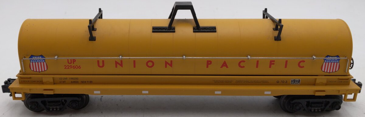 MTH 20-98204 O Gauge Union Pacific Steel Coil Car w/ Cover #229606 EX/Box