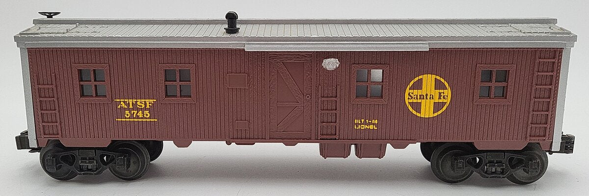 Lionel 6-5745 O Gauge AT&SF Bunk Car EX/Box