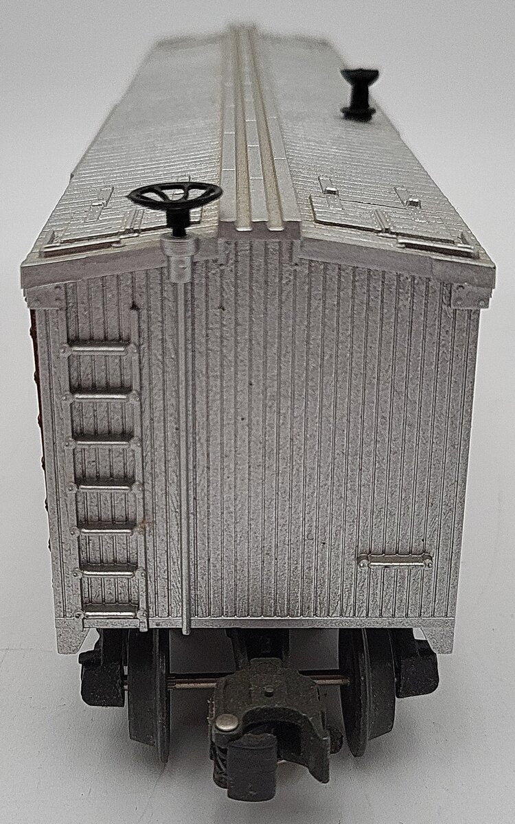 Lionel 6-5745 O Gauge AT&SF Bunk Car EX/Box