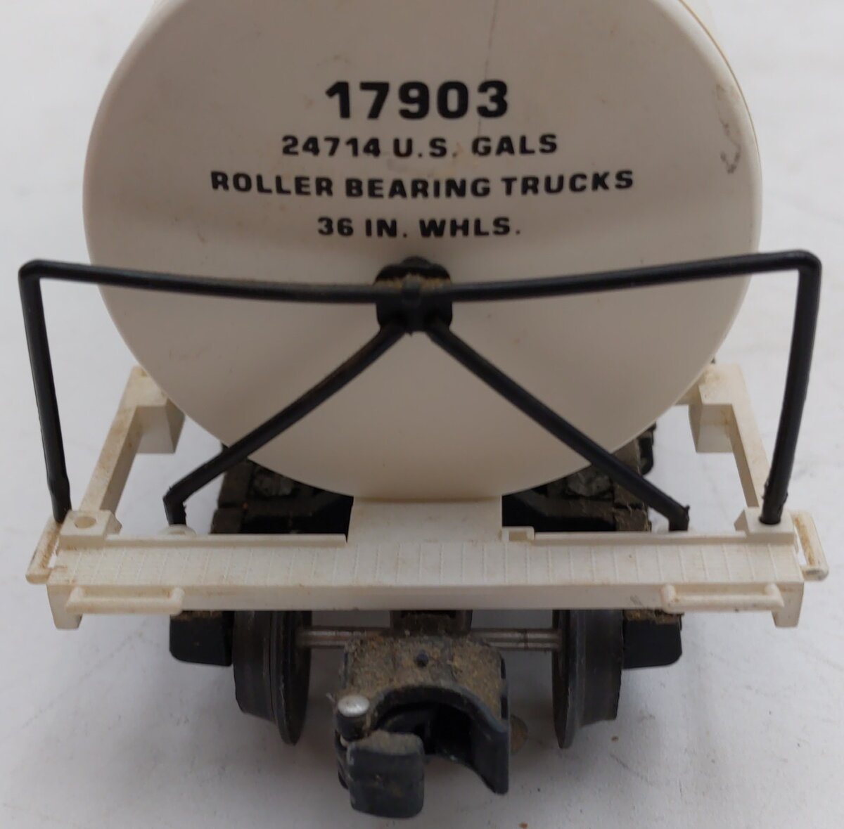 Lionel 6-17903 O Gauge Conoco Unibody Tank Car VG/Box
