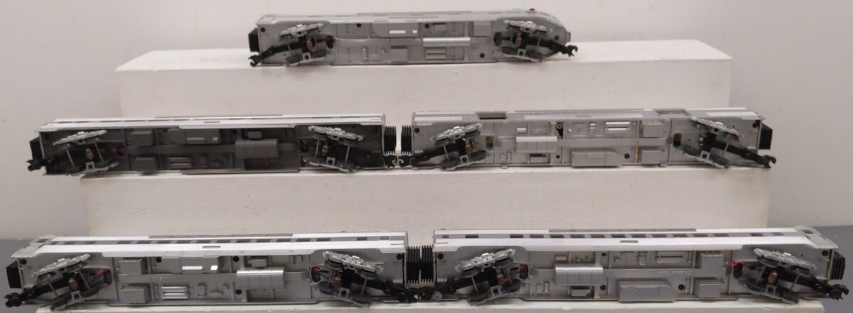 MTH 20-6543 O Santa Fe 70' Streamlined Passenger Car Set (Set of 5) VG/Box