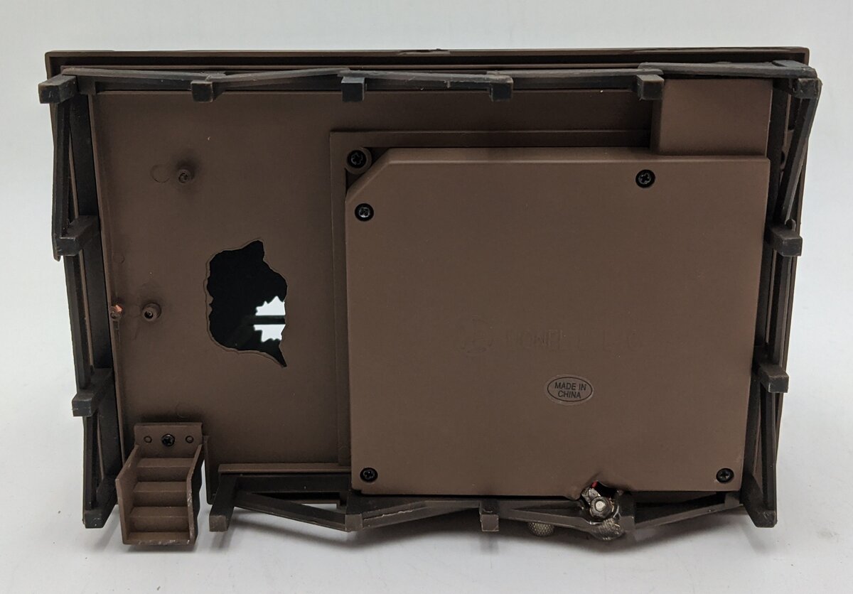 Lionel 6-14161 O Gauge Smoking Hobo Shack/Box
