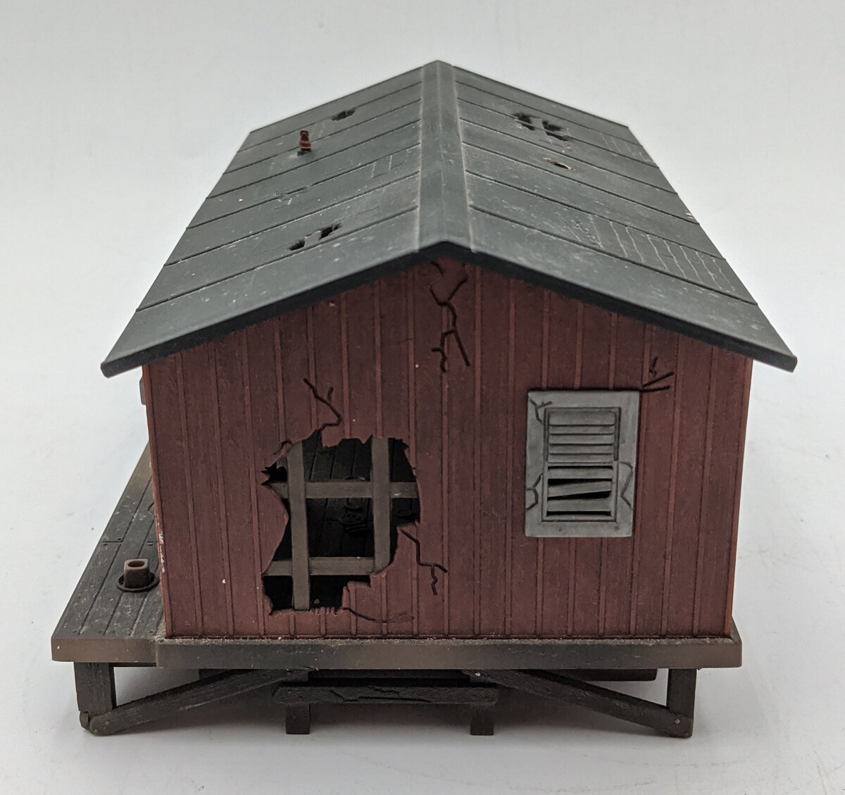 Lionel 6-14161 O Gauge Smoking Hobo Shack/Box
