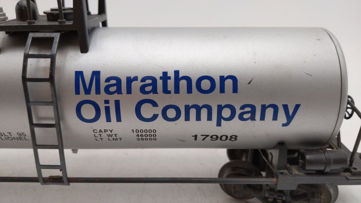 Lionel 6-17908 O Gauge Marathon Oil Tank Car EX/Box