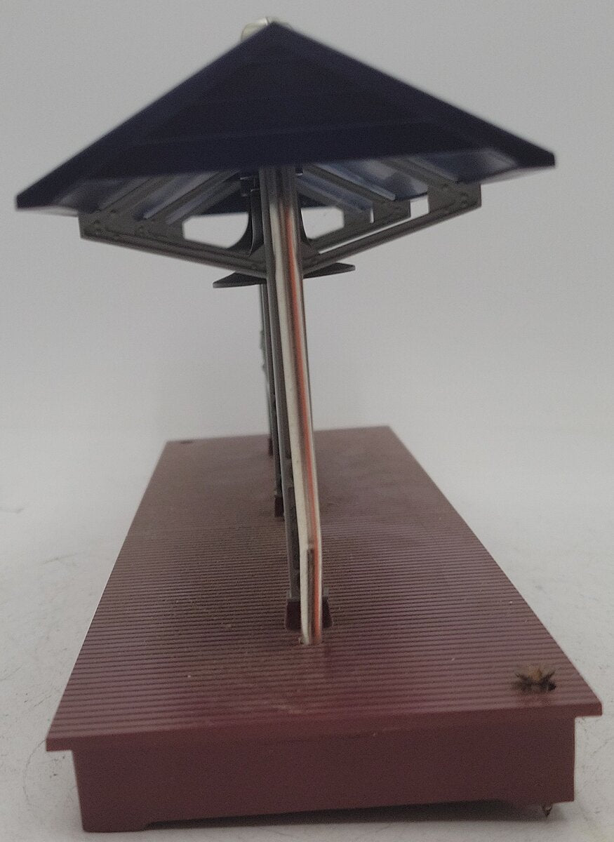 Lionel 6-12943 O Scale Illuminated Station Platform W/Lights Assembled EX/Box