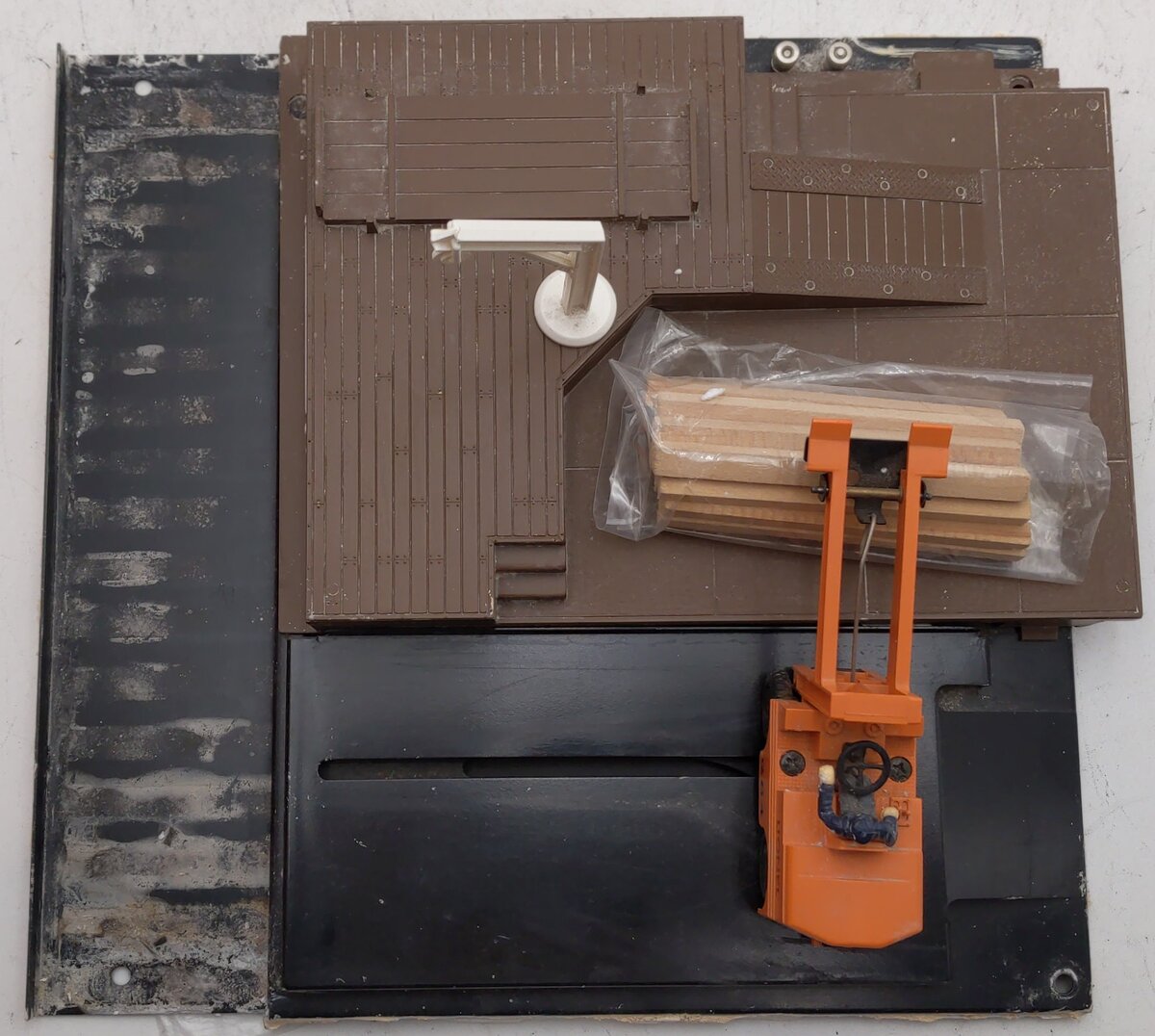 Lionel 6-14000 O Gauge 264 Operating Forklift Platform/Box