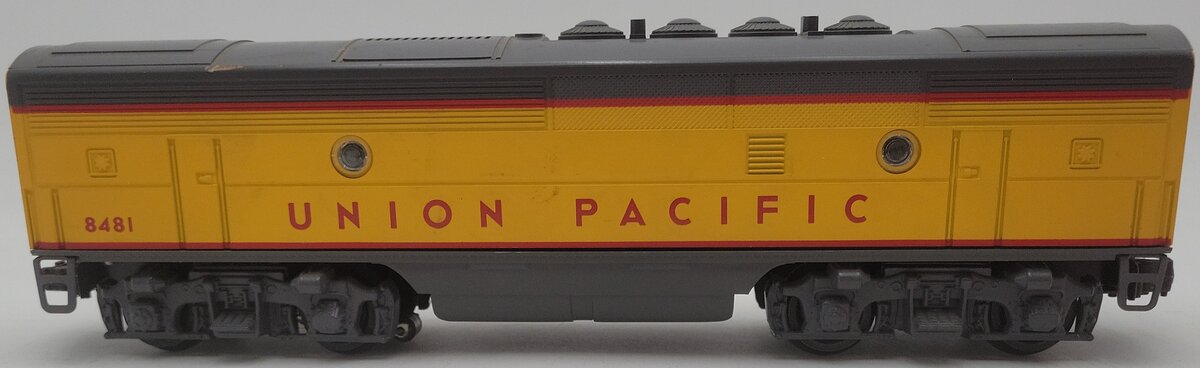 Lionel 6-8481 O Gauge Union Pacific F3 B-Unit Non-Powered Diesel Locomotive VG/Box