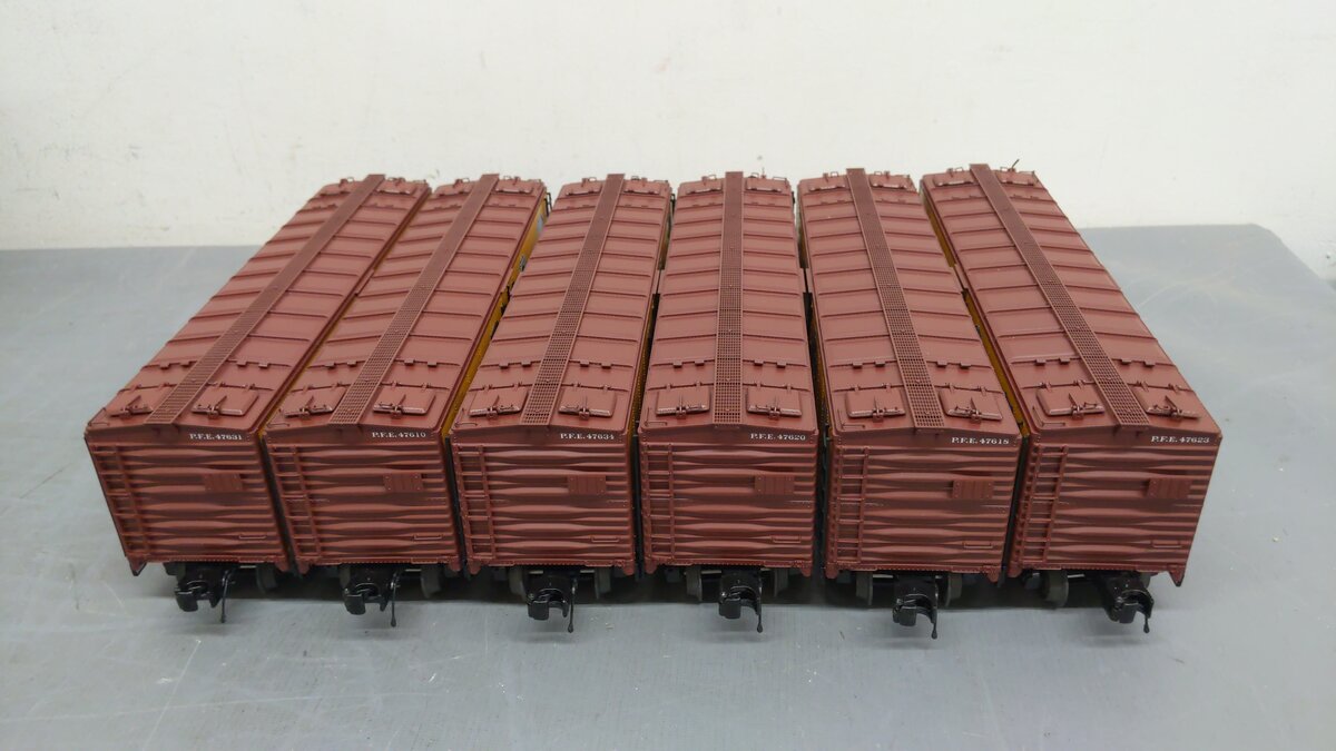 MTH 20-90646 O Pacific Fruit Express 40' Steel Sided Reefer Car Set (Set of 6) EX/Box