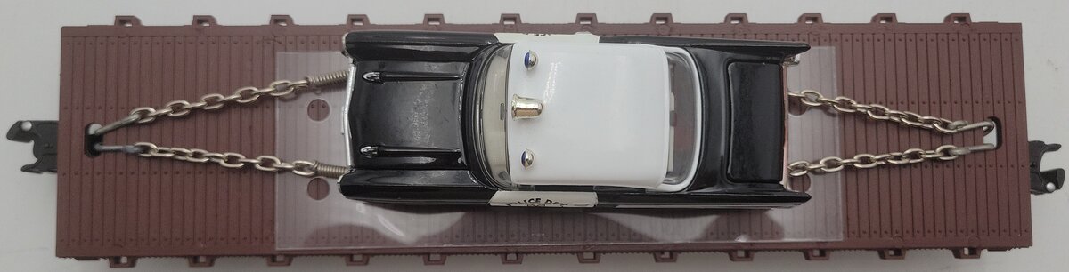 Lionel 6-26906 O Gauge Southern Pacific Flatcar w/ 1957 Chevy Police Car EX/Box