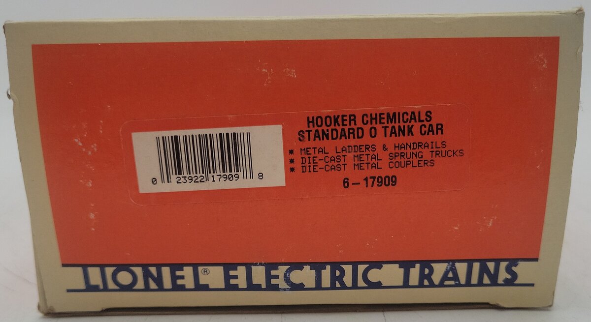 Lionel 6-17909 O Gauge Hooker Chemicals Unibody Tank Car EX/Box