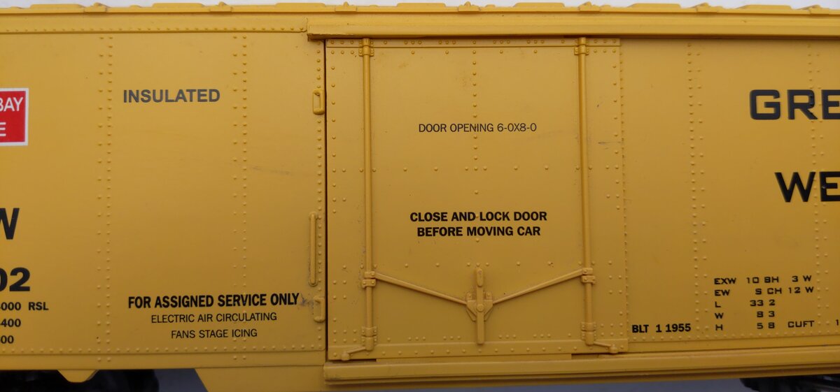 MTH 20-94006 O Gauge Green Bay & Western Route Reefer Car #21002 EX/Box