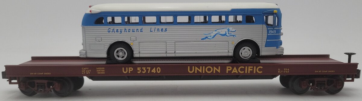 MTH 20-98163 O Gauge Union Pacific Flatcar w/Die-Cast Greyhound Bus #53740 VG/Box