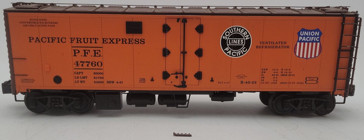 Lionel 6-17336 O Gauge Pacific Fruit Express Steel Sided Refrigerator Car #47760 EX/Box