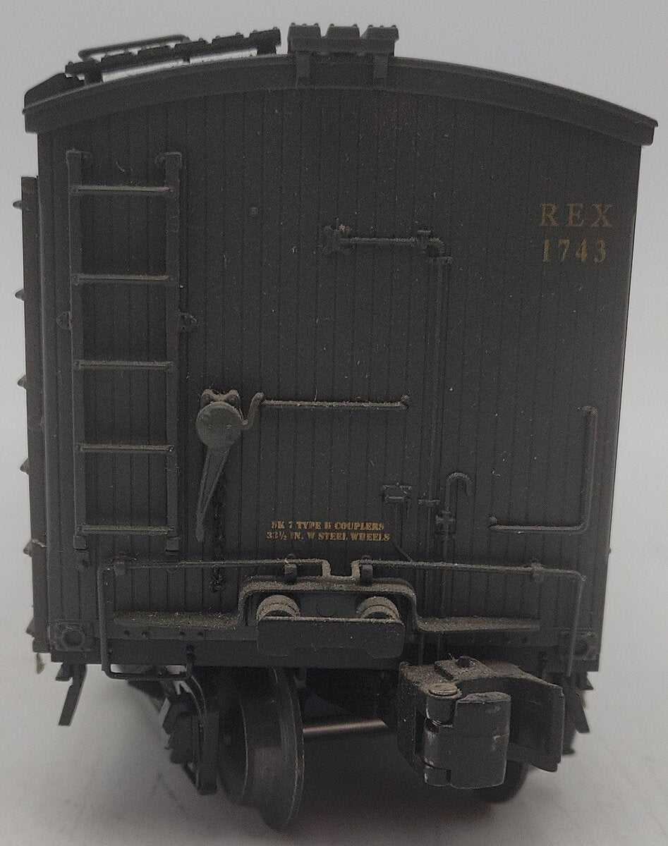 Lionel 6-17365 O Gauge Railway Express Agency Milk Car #1743 EX/Box