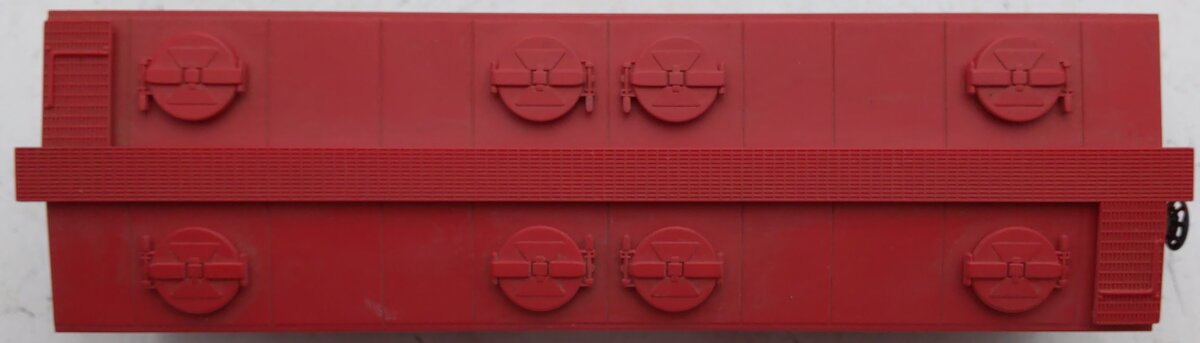 MTH 20-97120 O Guage Santa Fe PS-2 2-Bay Covered Hopper #82295 EX/Box