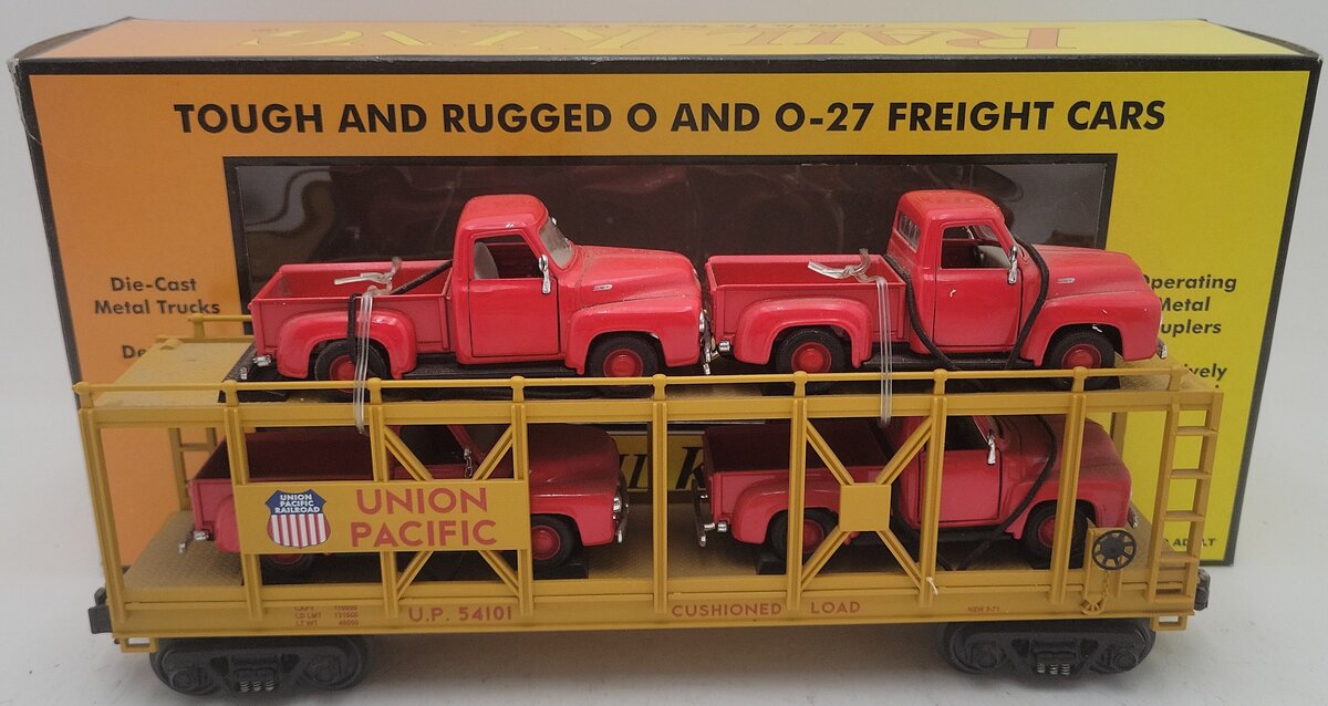 MTH 30-76065 O Union Pacific Auto Carrier Flat Car with ‘53 Ford Pickups #54101 VG/Box