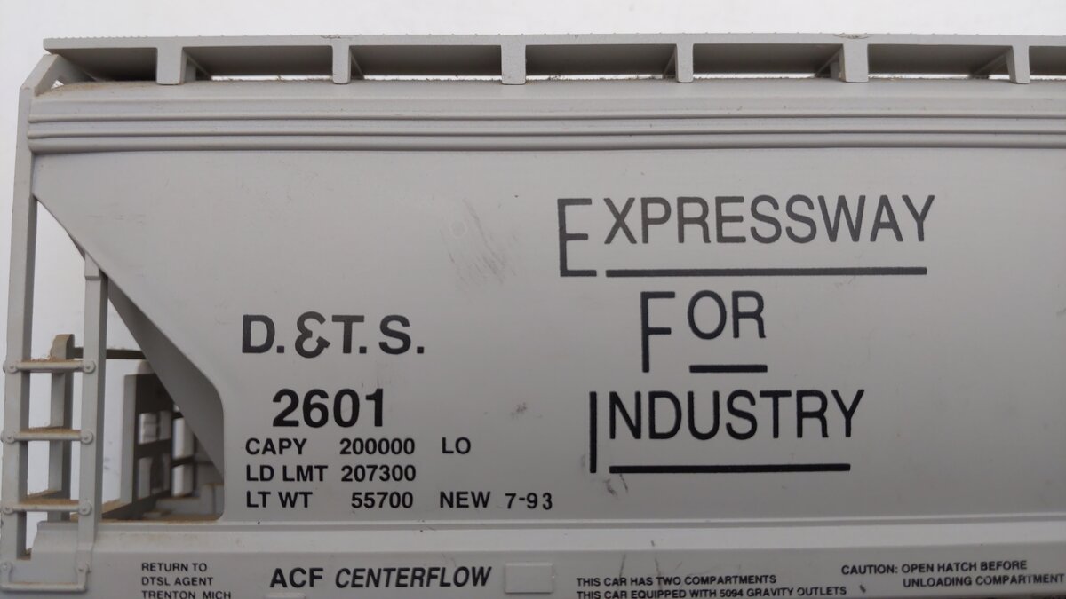 Lionel 6-52023 O Gauge LCCA 1993 D&TS 2-Bay Center Flow Hopper #2601 EX/Box
