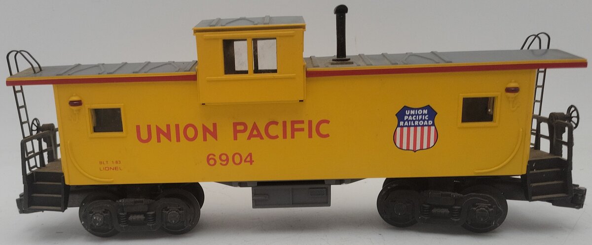Lionel 6-6904 "O-Gauge" Union Pacific Extended Vision Caboose EX/Box