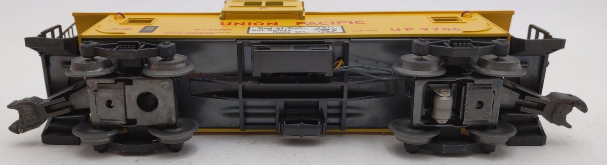 Lionel 6-19706 O Union Pacific Extended Vision Smoking Illuminated Caboose #9706 EX/Box