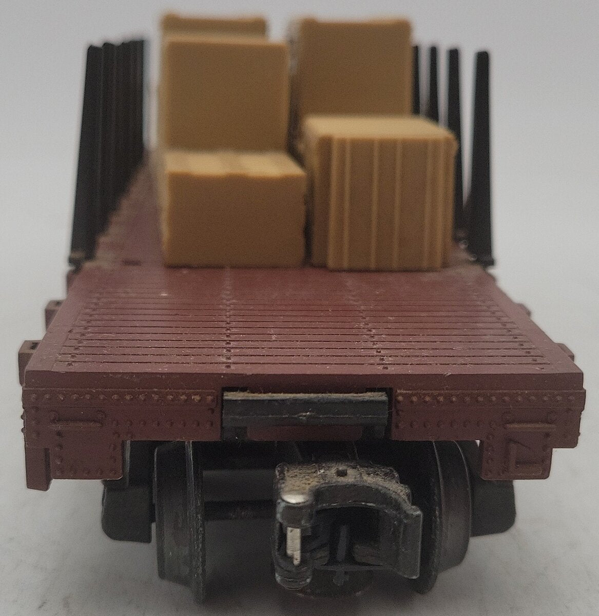 Lionel 6-9823 O Gauge Santa Fe Flatcar with Freight Load VG/Box