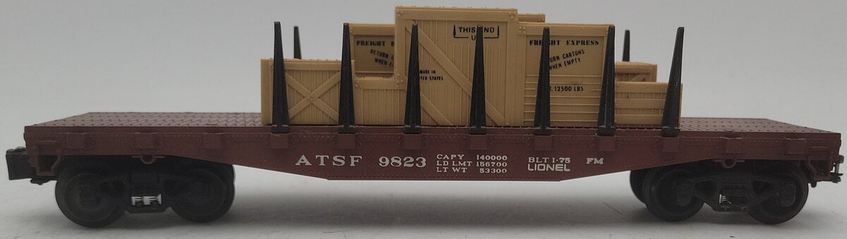 Lionel 6-9823 O Gauge Santa Fe Flatcar with Freight Load VG/Box